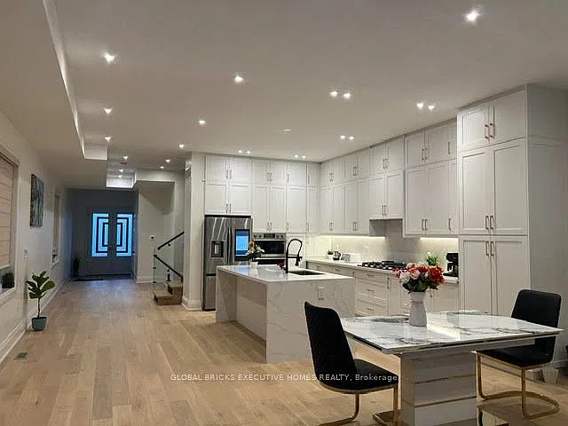 5 bed, $8,500 — Photo 2