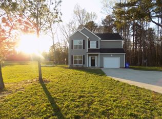 2015 Manning Farm Ln, Suffolk, VA 23434