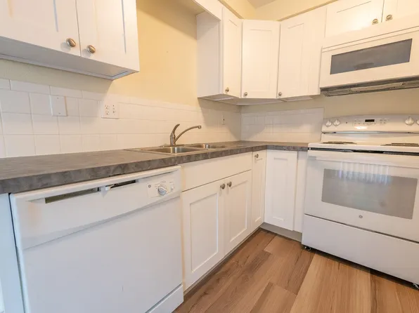 Markee Meadows, 15500 SE East Ave #15536, Portland, OR 97267