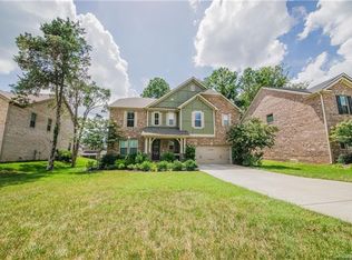 7216 Ashton Gate Dr, Charlotte, NC 28270