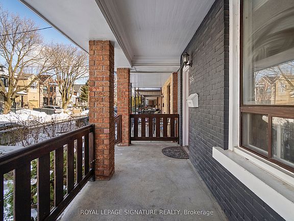 5th image of 215 Yarmouth Rd