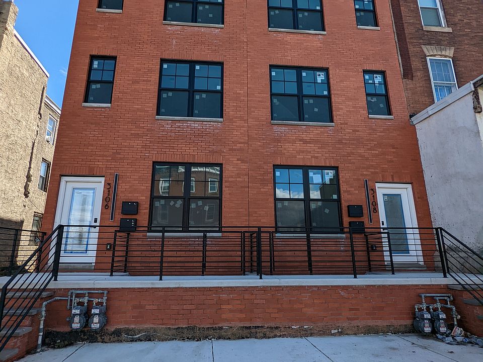 3108 Clifford St