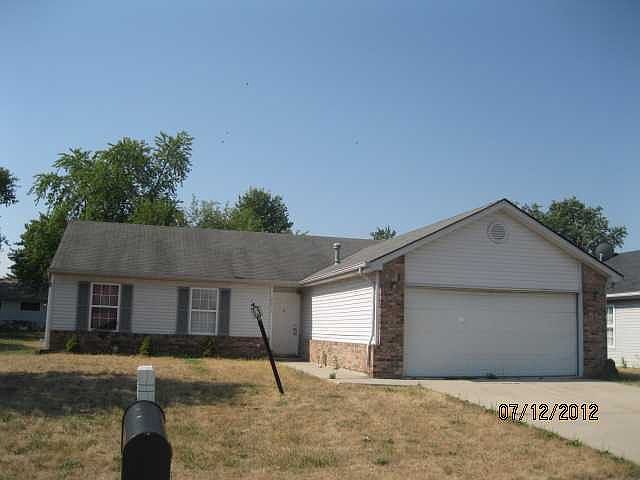 1st image of 9651 English Oak Dr