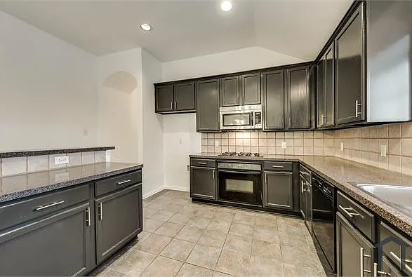 5201 Crossvine Ln — Photo 5
