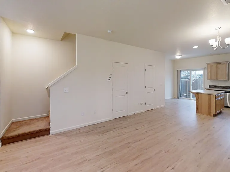 8316 SE Ramona St — Photo 3