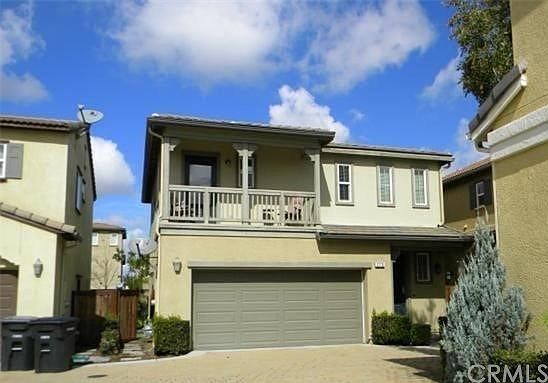 1st image of 273 W Sparkleberry Ave