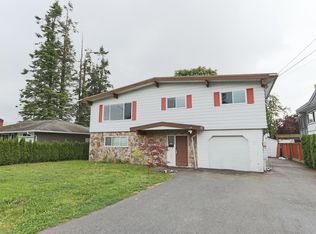 17390 58a Ave, Surrey, BC V3S 1M8