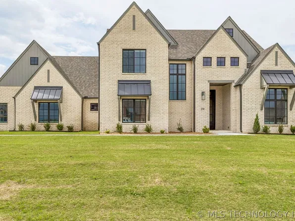 214 E 164th Pl S, Glenpool, OK 74033