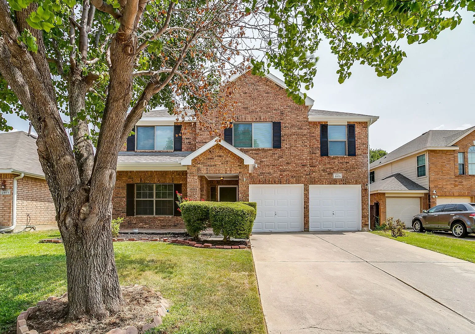 Large 3 Bed, 2 Bath Home in Grand Prairie Ready for New Tenants- Mansfield ISD- 75052 — Photo 1