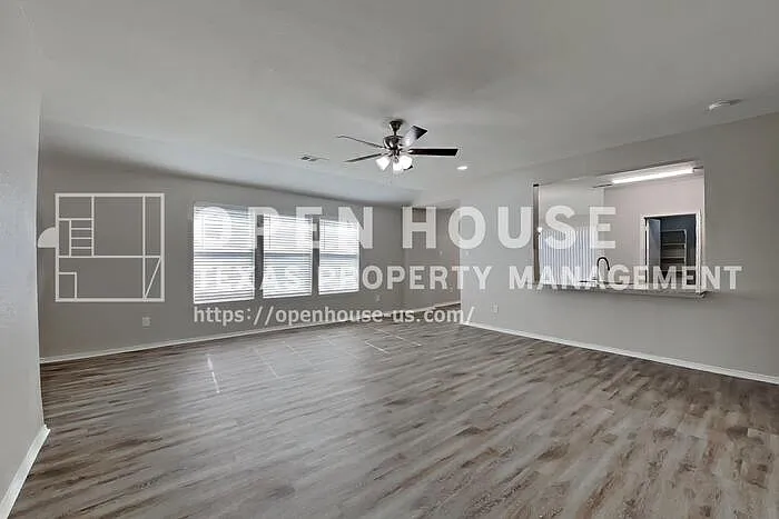 506 Quartz St — Photo 5