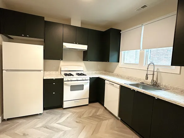 3324 Fullerton Ave, Detroit, MI 48238