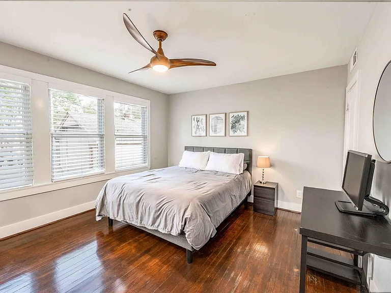 808 Woodrow St — Photo 24