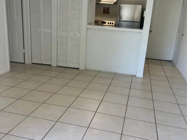 2135 Little Havana - 2135, 2135 SW 6th St #3, Miami, FL 33135