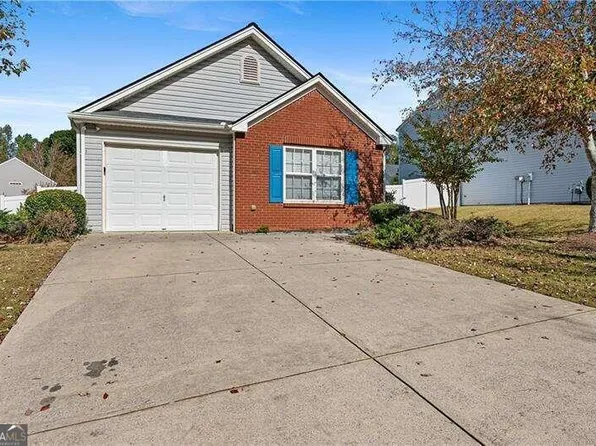 232 Silver Ridge Dr, Dallas, GA 30157