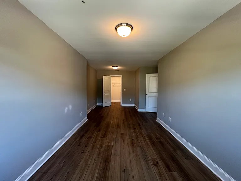 1618 Cedar Hill Way — Photo 26