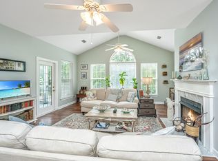 1672 Camfield Ln, Mount Pleasant, SC 29466