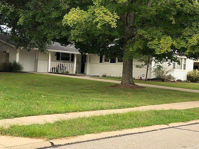 1st image of 11 Kelley Dr