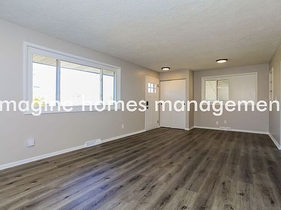 5th image of 285 Joliet Ave
