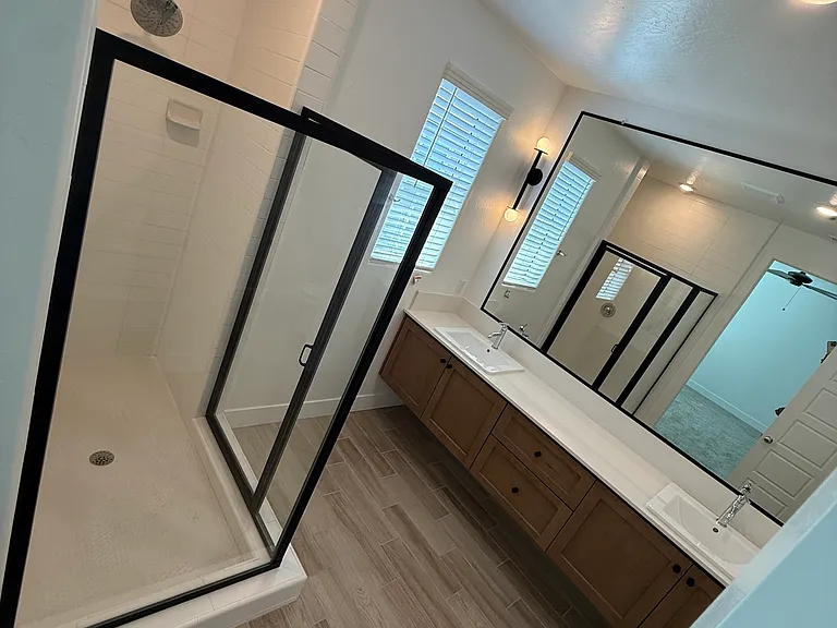 2762 E Tamarind Dr — Photo 23