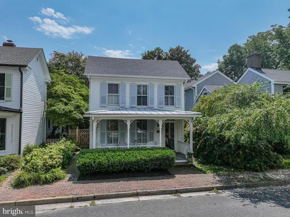 202 E Chestnut St, Saint Michaels, MD 21663