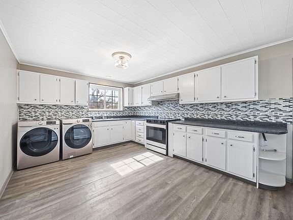 5th image of 13790 Era Rd