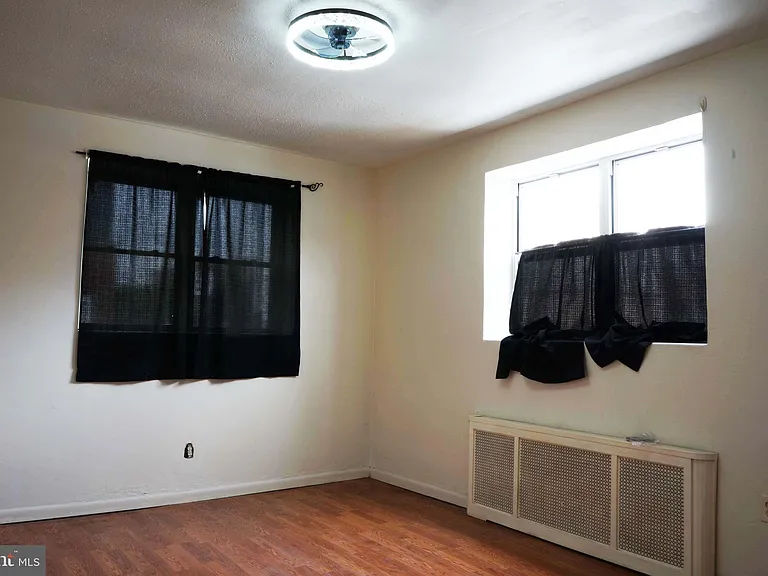 2601 S Iseminger St #1 — Photo 3