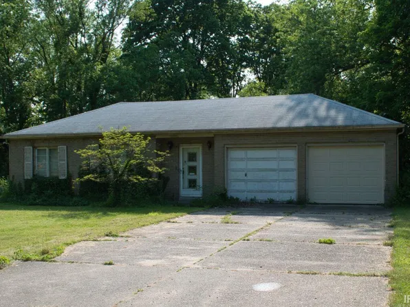 54343 Springbrook Ln, Elkhart, IN 46514