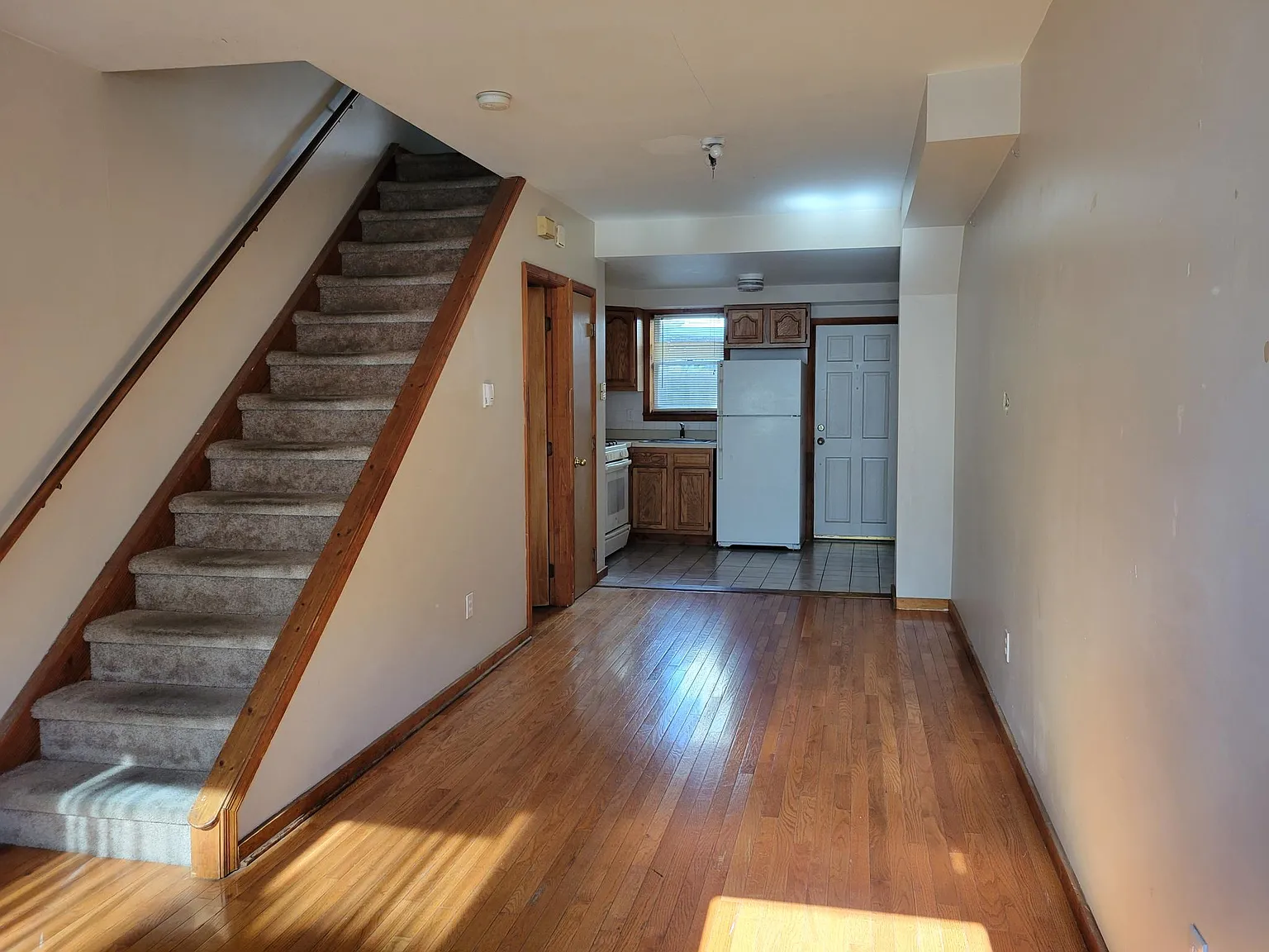 747 Sears St photo 1