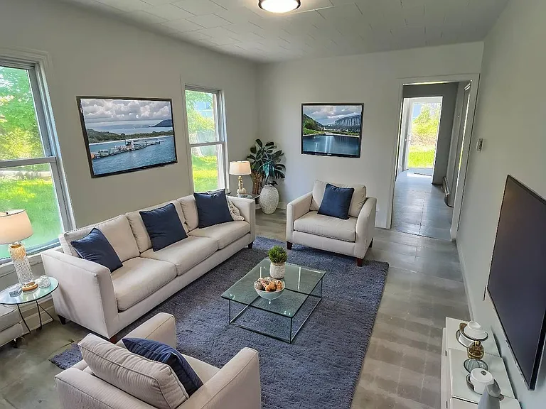 82 Cranberry Dr — Photo 2