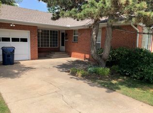 2617 Keats Pl, Village, OK 73120
