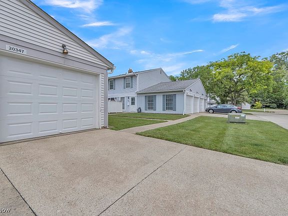 5th image of 20347 Williamsburg Ct #225B