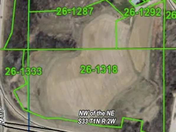 527 Badger Road, Hazel Green, WI 53811