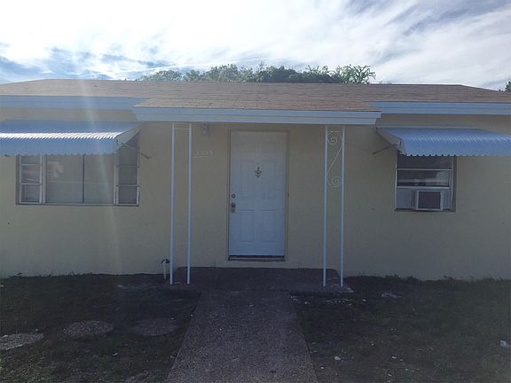 2nd image of 2220 NW 6th Pl