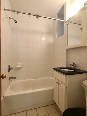 Rented by Warren T Real Estate Corp. | media 18