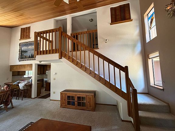 3rd image of 1292 Tata Ln
