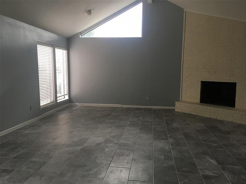 1st image of 11418 Woodknoll Ln