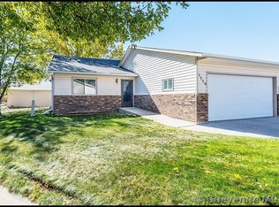 1129 Patio Dr, Cheyenne, WY 82009