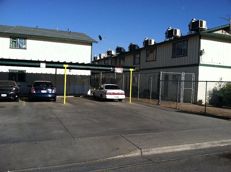 1st image of 526 Eighth Street
