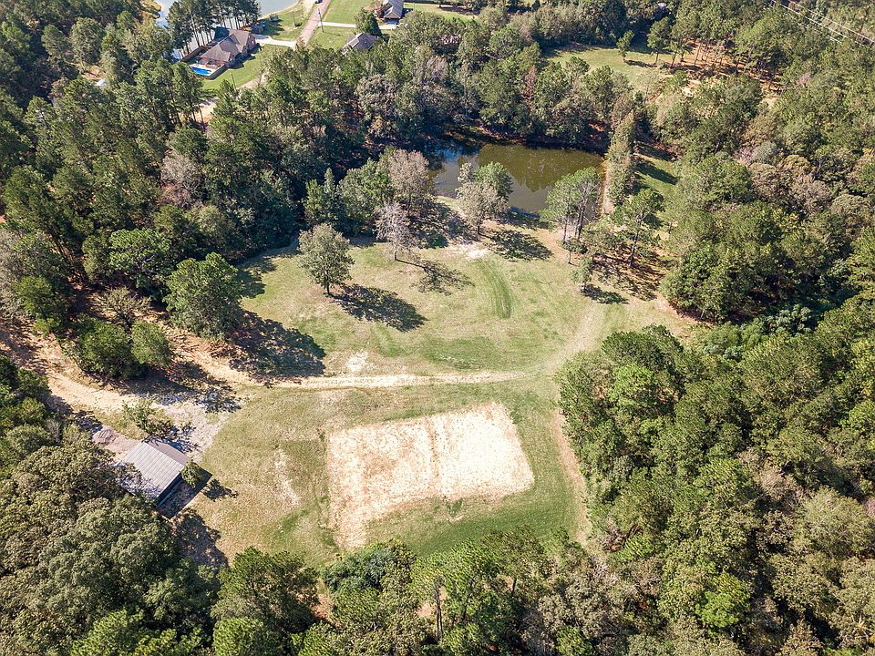 2nd image of 20 Ray Simmons Rd