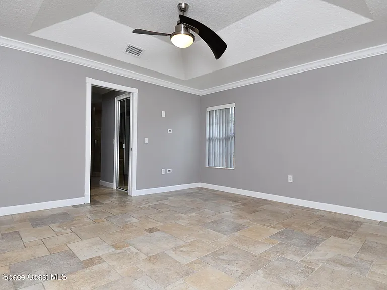 2185 Acacia St NE — Photo 14