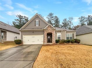 1016 Creekhead Dr, Villa Rica, GA 30180
