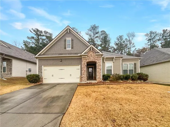 1016 Creekhead Dr, Villa Rica, GA 30180