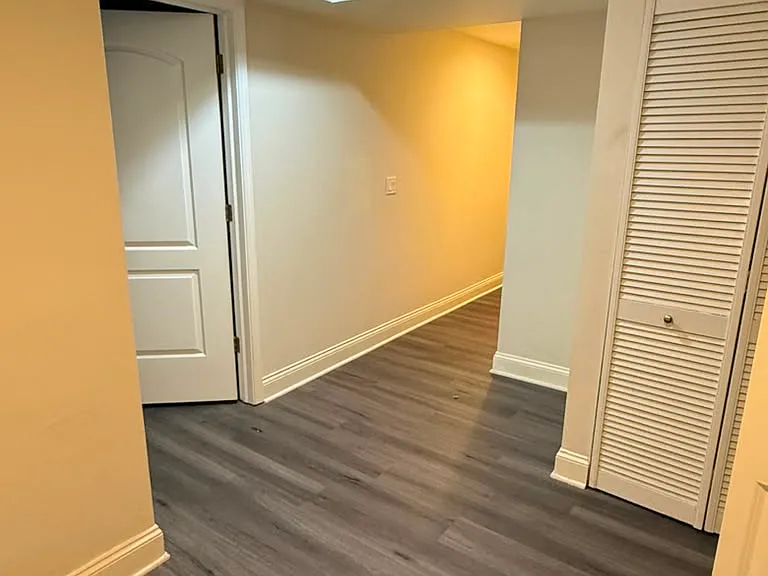 811 W Lill Ave #101 — Photo 14