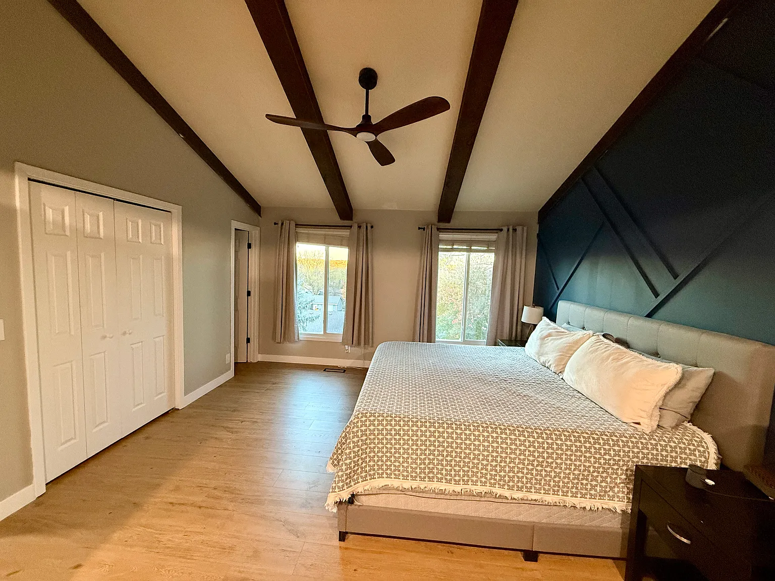 4 bed, 2.5 bath, 2317 sqft, $2,500 — Photo 4