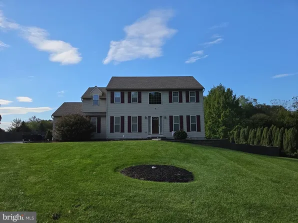 101 White Doe Dr, Lincoln University, PA 19352