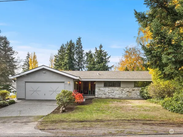 12525 39th Avenue NE, Seattle, WA 98125