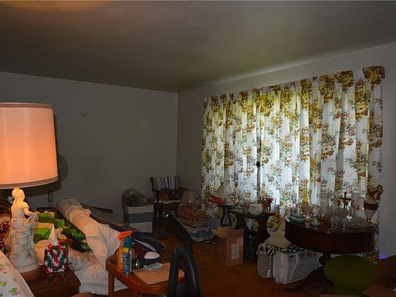 4th image of 17078 Brockport Holley Rd