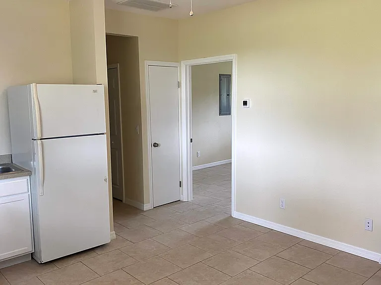 6403 County Road 17 S #5 — Photo 3