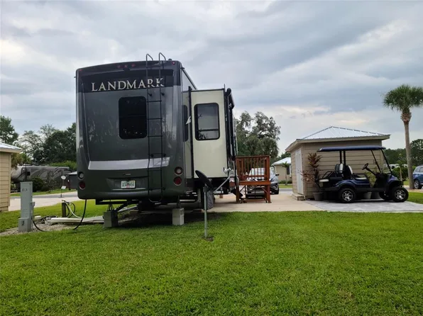 3008 NE 101st Ct, Silver Springs, FL 34488