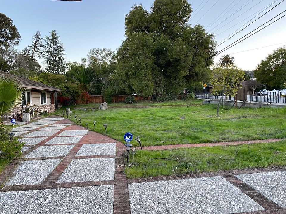 2nd image of 11226A Bubb Rd